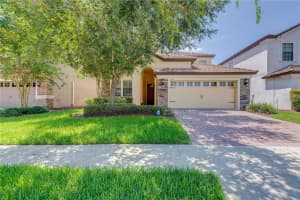 1431 Moon Valley Dr, DAVENPORT