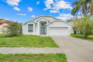 203 LAKE DAVENPORT ESTATES DRIVE, DAVENPORT, FL 33897 - MLS#MFRO6333481