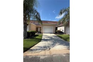 2212 GARDEN LAKE DRIVE, WINTER HAVEN, FL 33884 - MLS#MFRO6333572