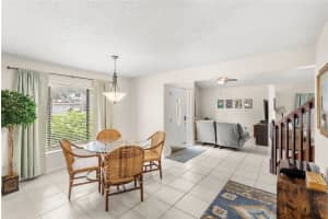 5621 BRECKENRIDGE CIRCLE, ORLANDO, FL 32818 - MLS#MFRO6333578