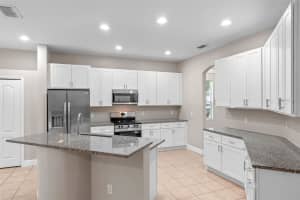 12026 BLAIREMONT WAY, ORLANDO, FL 32825 Sold 10/14/25