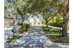 8386 BAYWOOD VISTA DRIVE, ORLANDO, FL 32810 - MLS#MFRO6333710