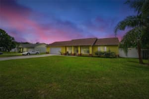 49 Lake Jackson Dr, MASCOTTE