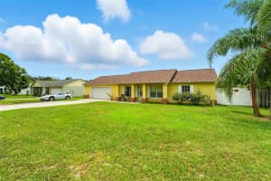 49 LAKE JACKSON DRIVE, MASCOTTE, FL 34753 Sold 11/10/25