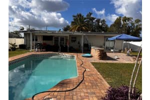 2310 25TH AVENUE, BRADENTON, FL 34205 - MLS#MFRO6333758