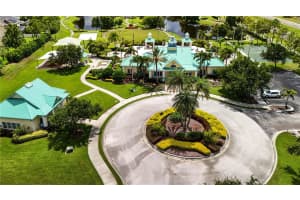 205 STAR SHELL DRIVE, APOLLO BEACH, FL 33572 Sold 09/03/25