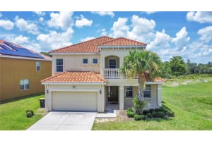 401 Miro Dr, DAVENPORT