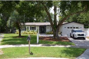 624 Hager Ct, DELTONA