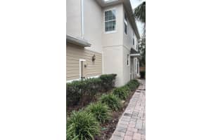 1049 PRIORY CIRCLE, WINTER GARDEN, FL 34787 - MLS#MFRO6333960