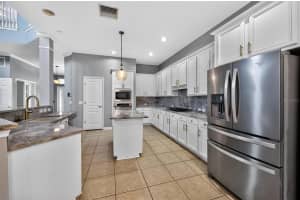 5212 BRIGHTON SHORE DRIVE, APOLLO BEACH, FL 33572 - MLS#MFRO6334003
