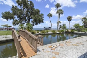 8035 LAKESIDE DRIVE, HOWEY IN THE HILLS, FL 34797 Sold 11/12/25