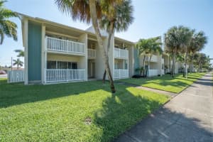 250 N Banana River Dr #c11, MERRITT ISLAND