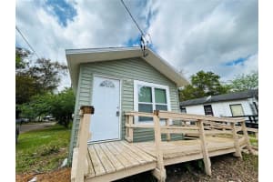 1402 Powhattan St, JACKSONVILLE