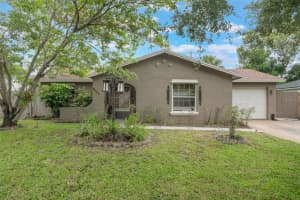 380 Brittany Cir, CASSELBERRY