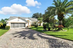 232 Hanging Moss Rd, DAVENPORT