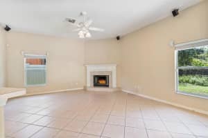 1064 HIGH POINT LOOP, LONGWOOD, FL 32750 Sold 10/31/25