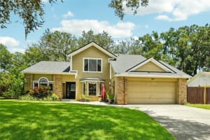 848 Bucksaw Pl, LONGWOOD