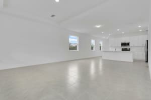 106 ELENA LAVIN CIRCLE, ORLANDO, FL 32807 - MLS#MFRO6334288