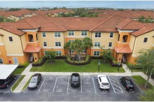 5471 Vineland Rd #7208, ORLANDO