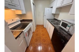 5504 POKEWEED COURT, TAMPA, FL 33617 - MLS#MFRO6334305