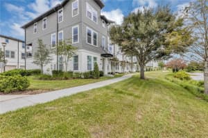 8522 Warburg Aly, ORLANDO