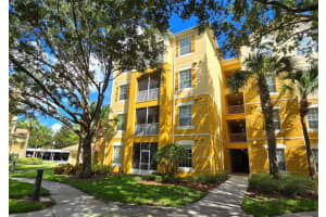 3326 Robert Trent Jones Dr #10402, ORLANDO