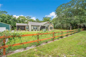 622 RIGGS AVENUE, OSTEEN, FL 32764 Sold 10/09/25