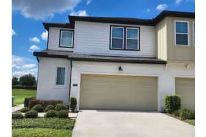 792 Benoi Dr, DAVENPORT