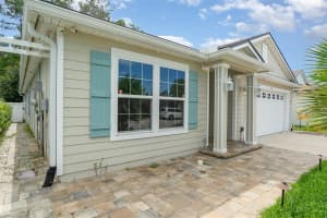 111 LAKESIDE COURT, BUNNELL, FL 32110 - MLS#MFRO6334747