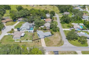 2226 CAPTAIN DRIVE, DELTONA, FL 32738 - MLS#MFRO6334758