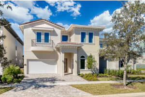 1002 Jack Nicklaus Ct, KISSIMMEE
