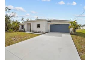 5255 FARMINGTON AVENUE, NORTH PORT, FL 34288 - MLS#MFRO6334795