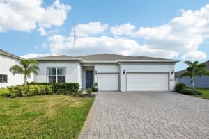 4745 MARINA ROW DRIVE, ORLANDO, FL 32820 - MLS#MFRO6334882