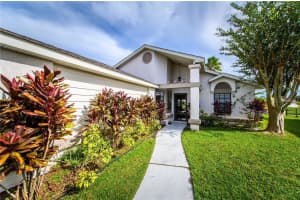 2647 HORSESHOE BAY DRIVE, KISSIMMEE, FL 34741 - MLS#MFRO6334962