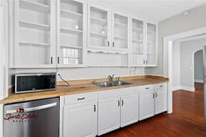627 HYER AVENUE, ORLANDO, FL 32803 - MLS#MFRO6334998