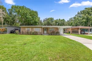 1108 Oak Dr, LEESBURG