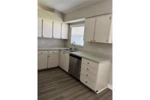 425 SANDPIPER RIDGE DRIVE, ORLANDO, FL 32835 - MLS#MFRO6335126