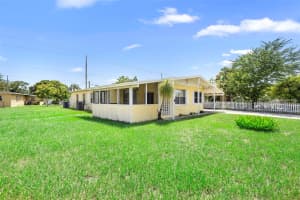 4200 OAK RIDGE ROAD, ORLANDO, FL 32809 - MLS#MFRO6335248