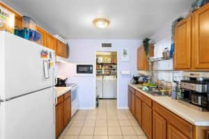 4200 OAK RIDGE ROAD, ORLANDO, FL 32809 - MLS#MFRO6335248