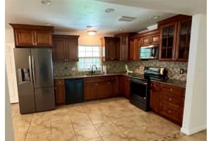 237 CENTRAL AVENUE, WINTER GARDEN, FL 34787 Sold 09/24/25