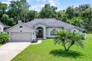 618 Caledonia Pl, SANFORD