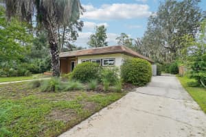 711 6TH PLACE, GAINESVILLE, FL 32601 - MLS#MFRO6335303