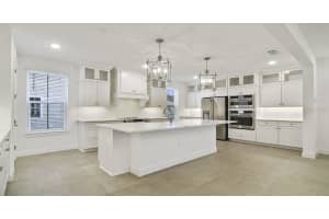 1986 RISBY ALLEY, ORLANDO, FL 32803 - MLS#MFRO6335318