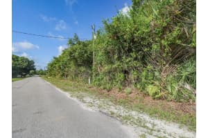 30651 23RD WAY, OKEECHOBEE, FL 34972 - MLS#MFRO6335436