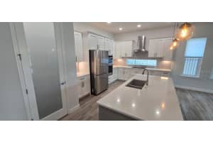 148 HAMPTON LOOP, DAVENPORT, FL 33837 - MLS#MFRO6335461