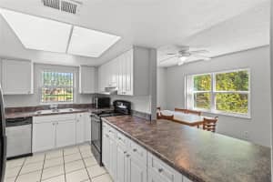 2401 BARLEY CLUB COURT, ORLANDO, FL 32837 - MLS#MFRO6335571