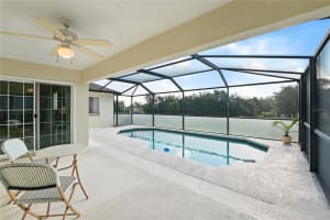 516 HILLCREST DRIVE, DAVENPORT, FL 33897 - MLS#MFRO6335587