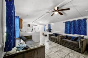 1043 PINEAPPLE WAY, KISSIMMEE, FL 34741 Sold 09/02/25