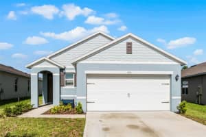 935 August Sky Dr, DELTONA
