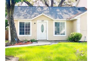 6727 MAGNOLIA POINTE CIRCLE, ORLANDO, FL 32810 - MLS#MFRO6335747